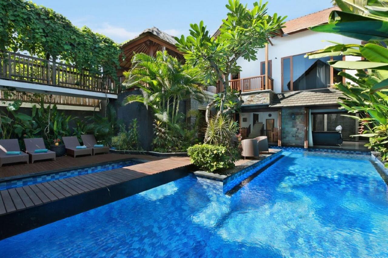 Villa Blue Seminyak Esterno foto