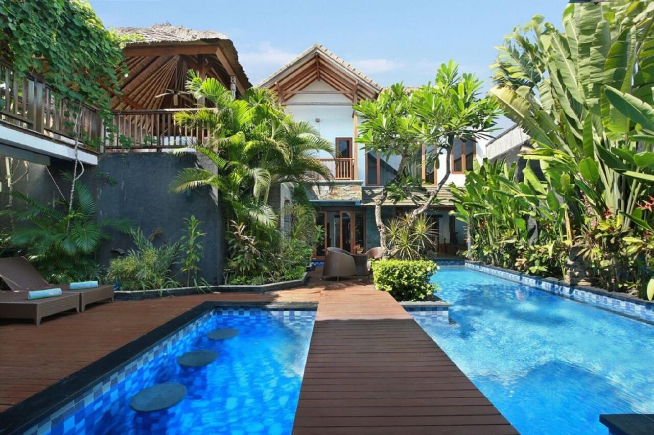 Villa Blue Seminyak Esterno foto